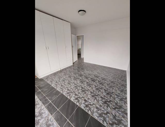 2 BEDROOM APARTMENT FOR SALE IN FAIRFIELD ESTATE